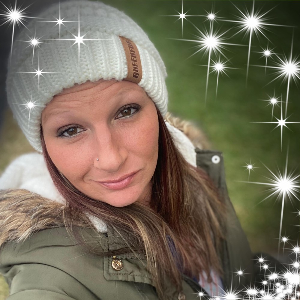 Meet your Posher, Christina